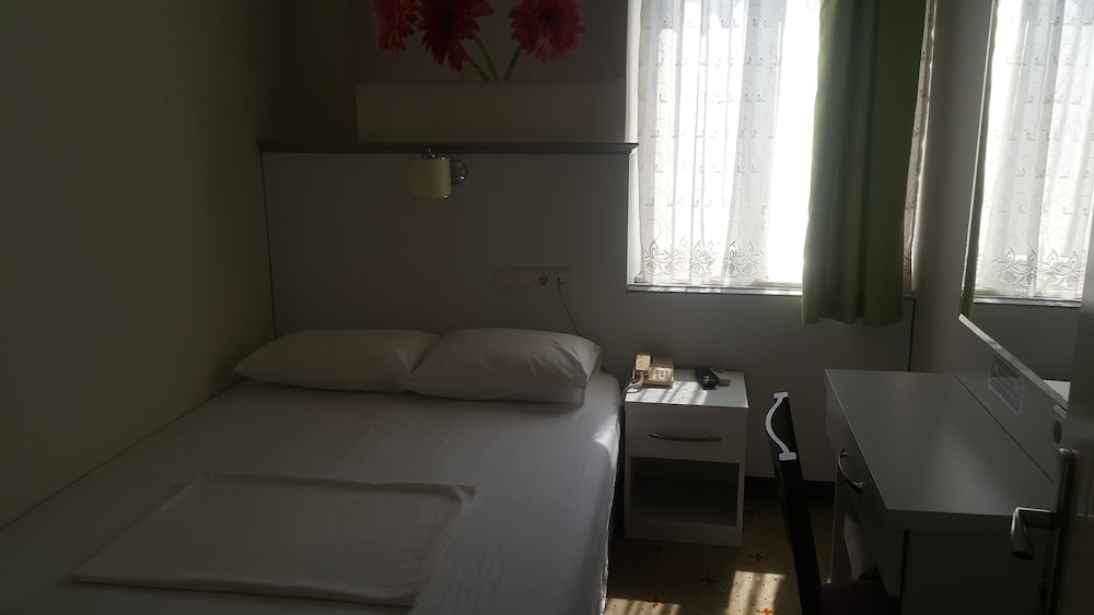 Cicek Otel & Apartments 37/50