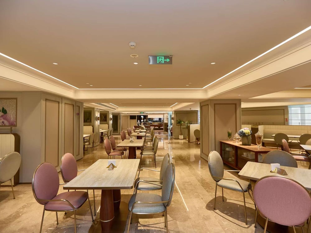 Mercure Beijing Anzhen Olympic Center 36/45