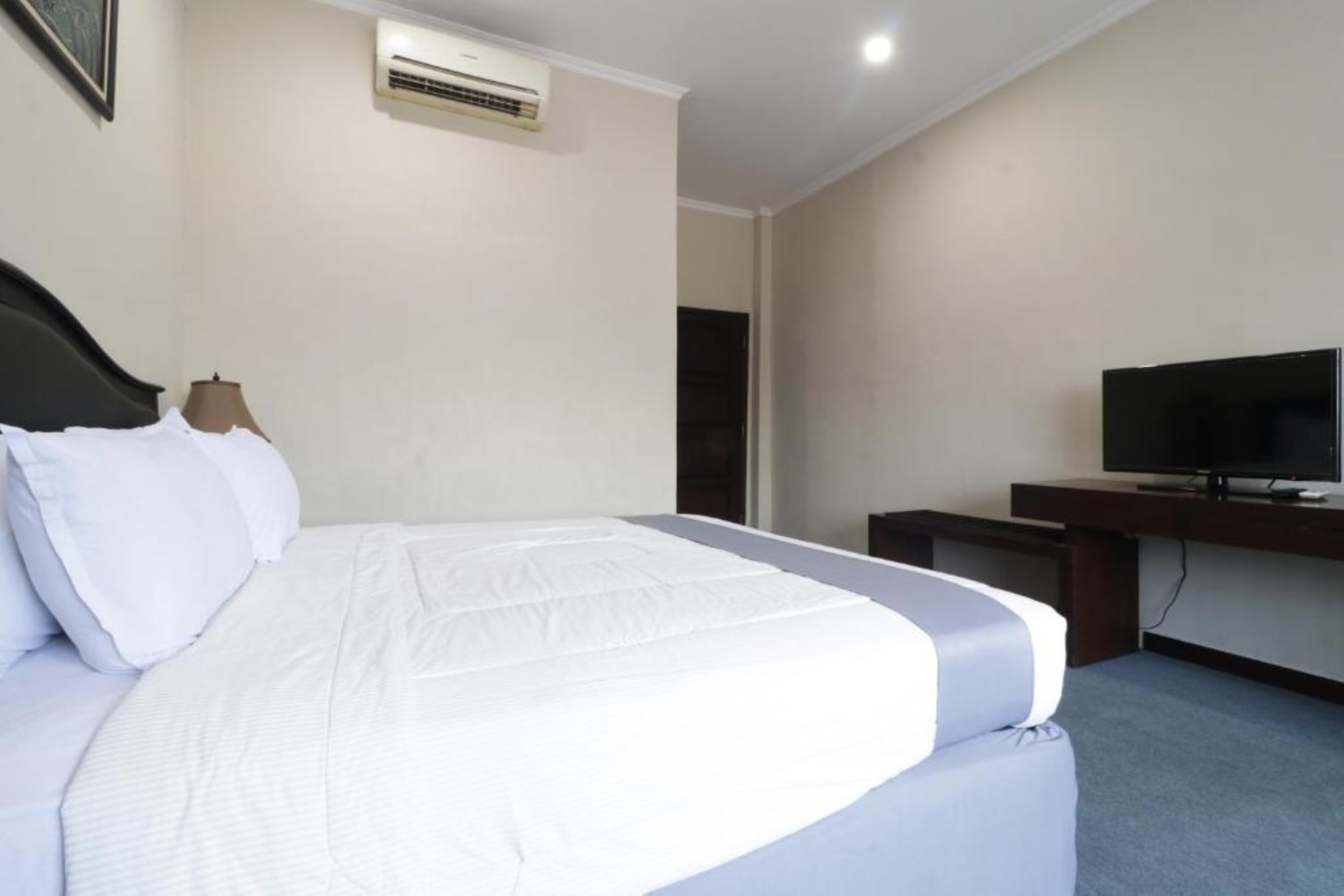 Hotel Antariksa 20/28