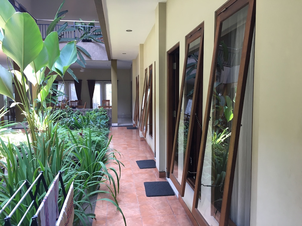 Aloha Hotel Yogyakarta 41/47