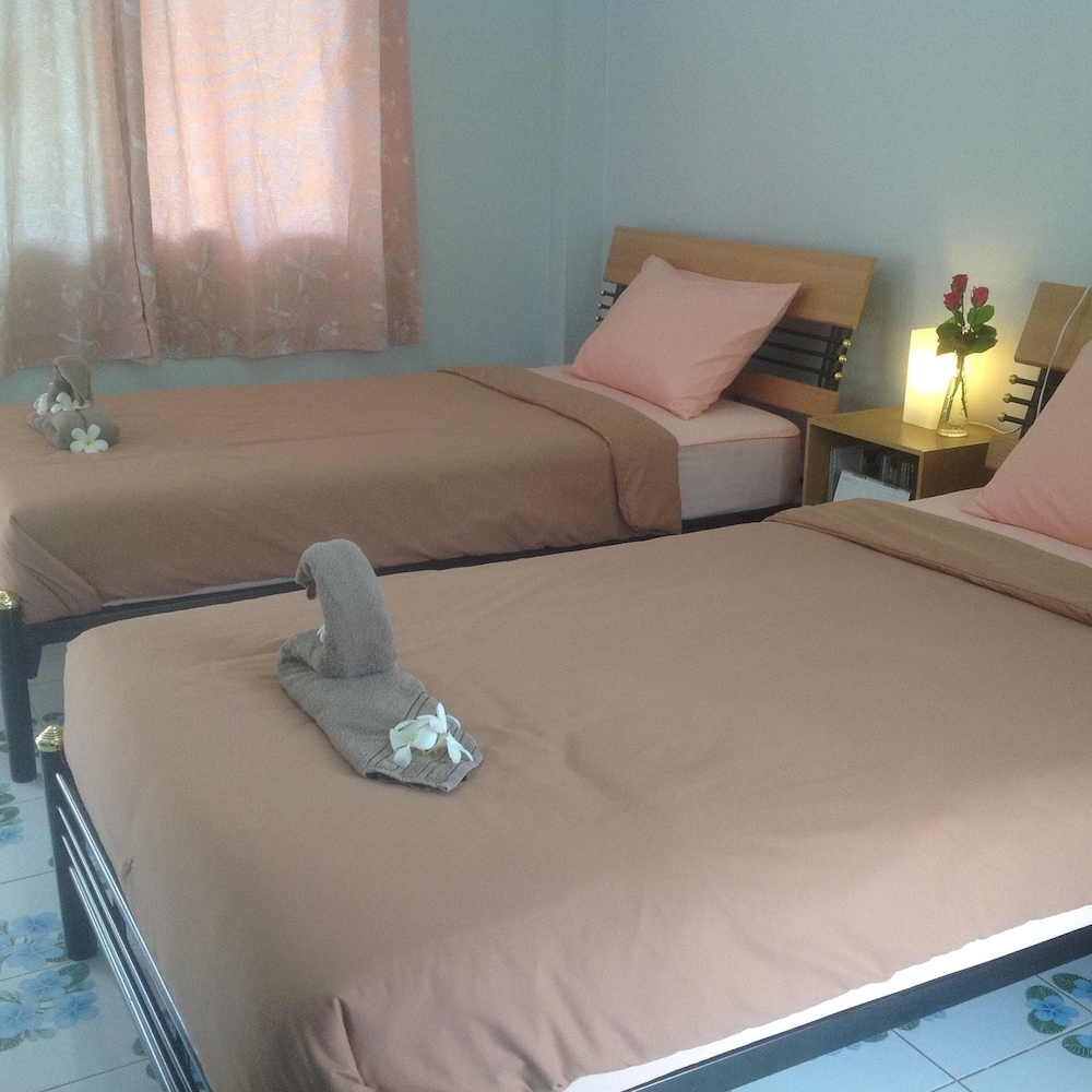 STANDARD, TWIN BEDS