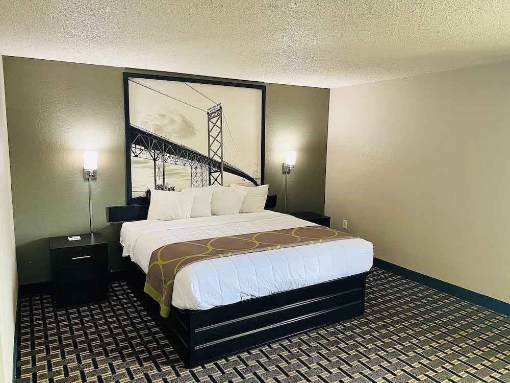 غرفة قياسية بسرير كينج، Super 8 by Wyndham Grand Rapids/Wyoming 2/4