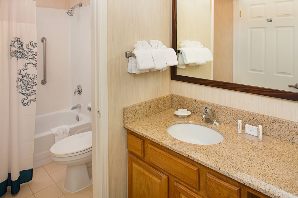 Residence Inn Ontario Airport 6/29