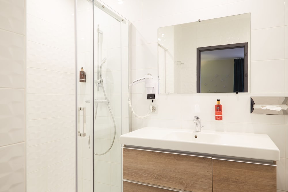 غرفة قياسية بسرير كوين، Maison Montgrand Marseille Vieux Port 5/5