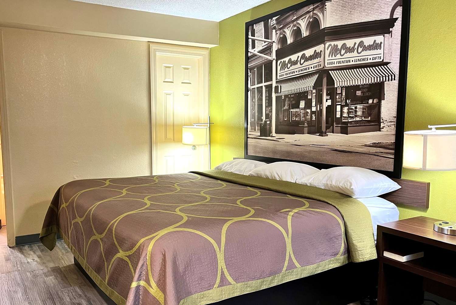 Super 8 by Wyndham Lafayette / Purdue Area 8/32