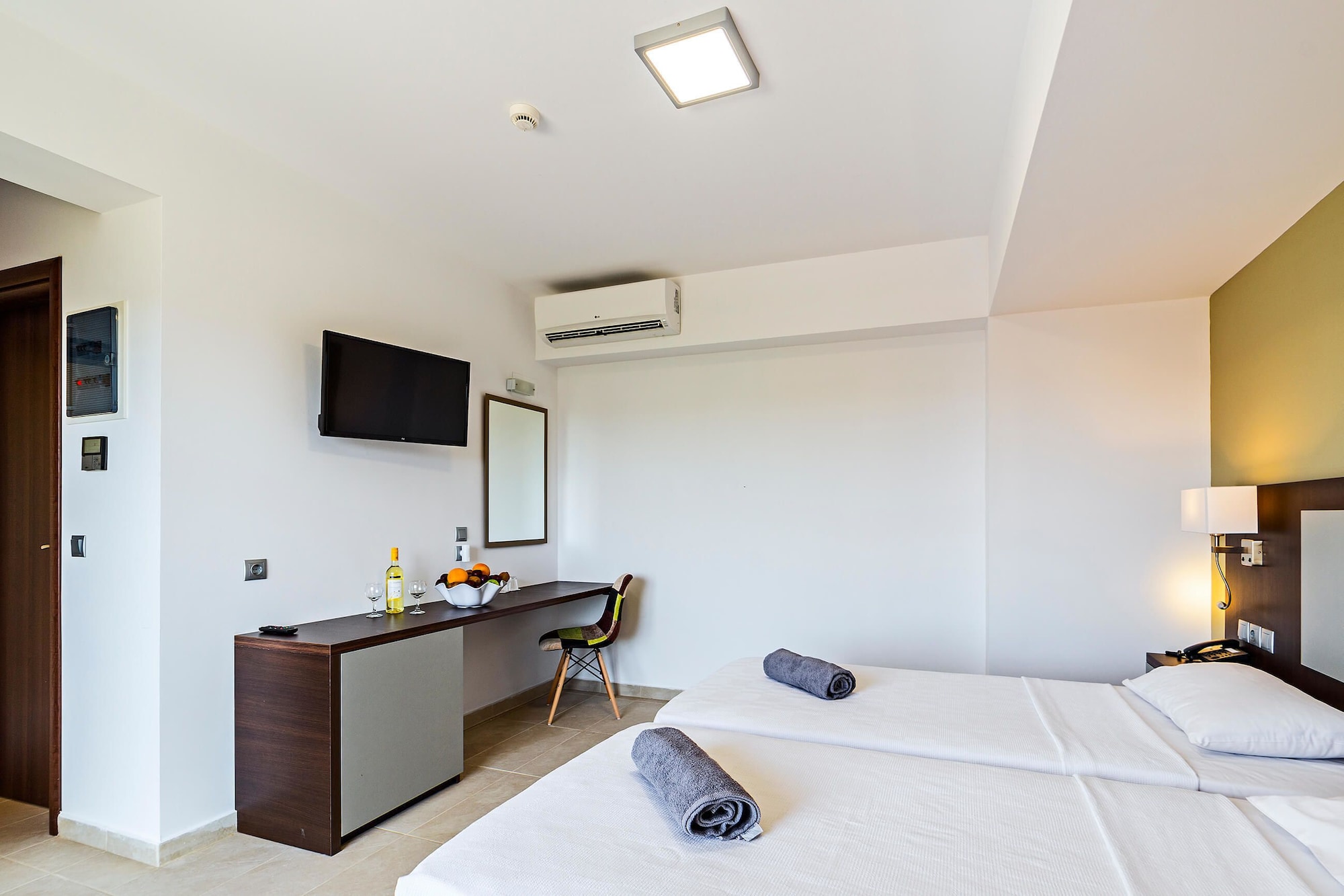 Room, Double Bed, Land View