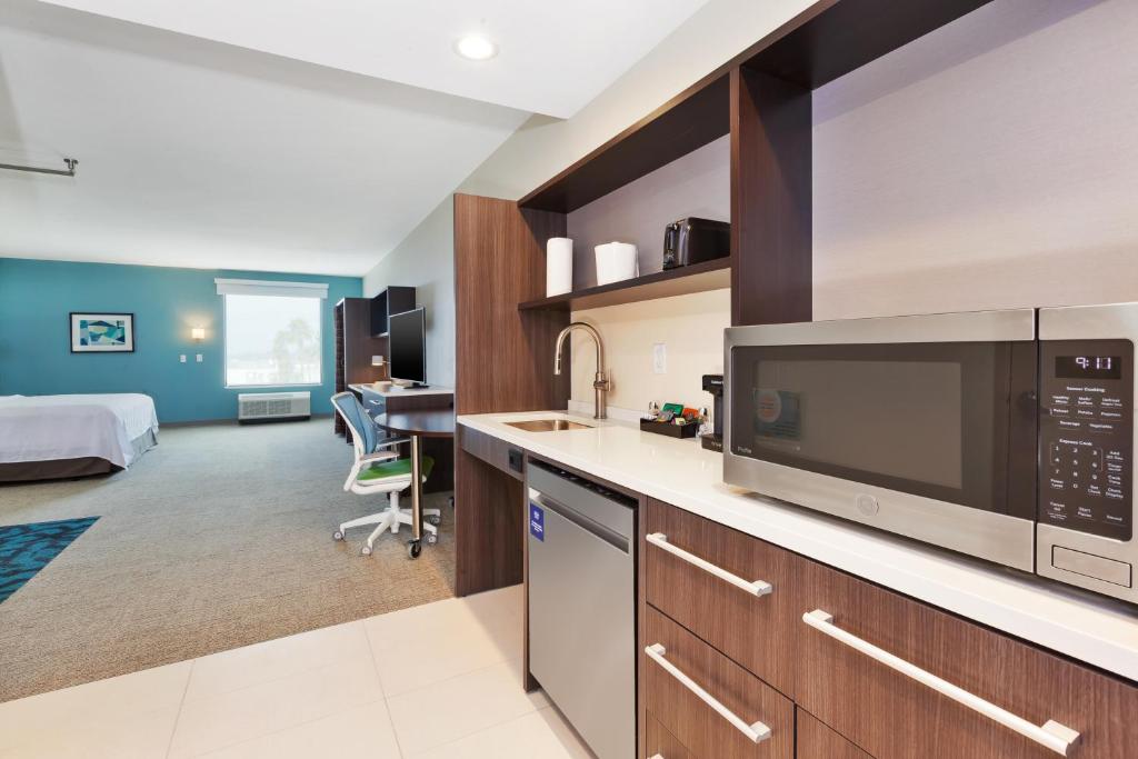 STUDIO, SUITE, 2 QUEEN BEDS, ACCESSIBLE