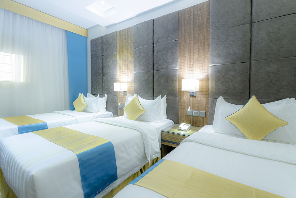2 BEDROOMS, FAMILY SUITE