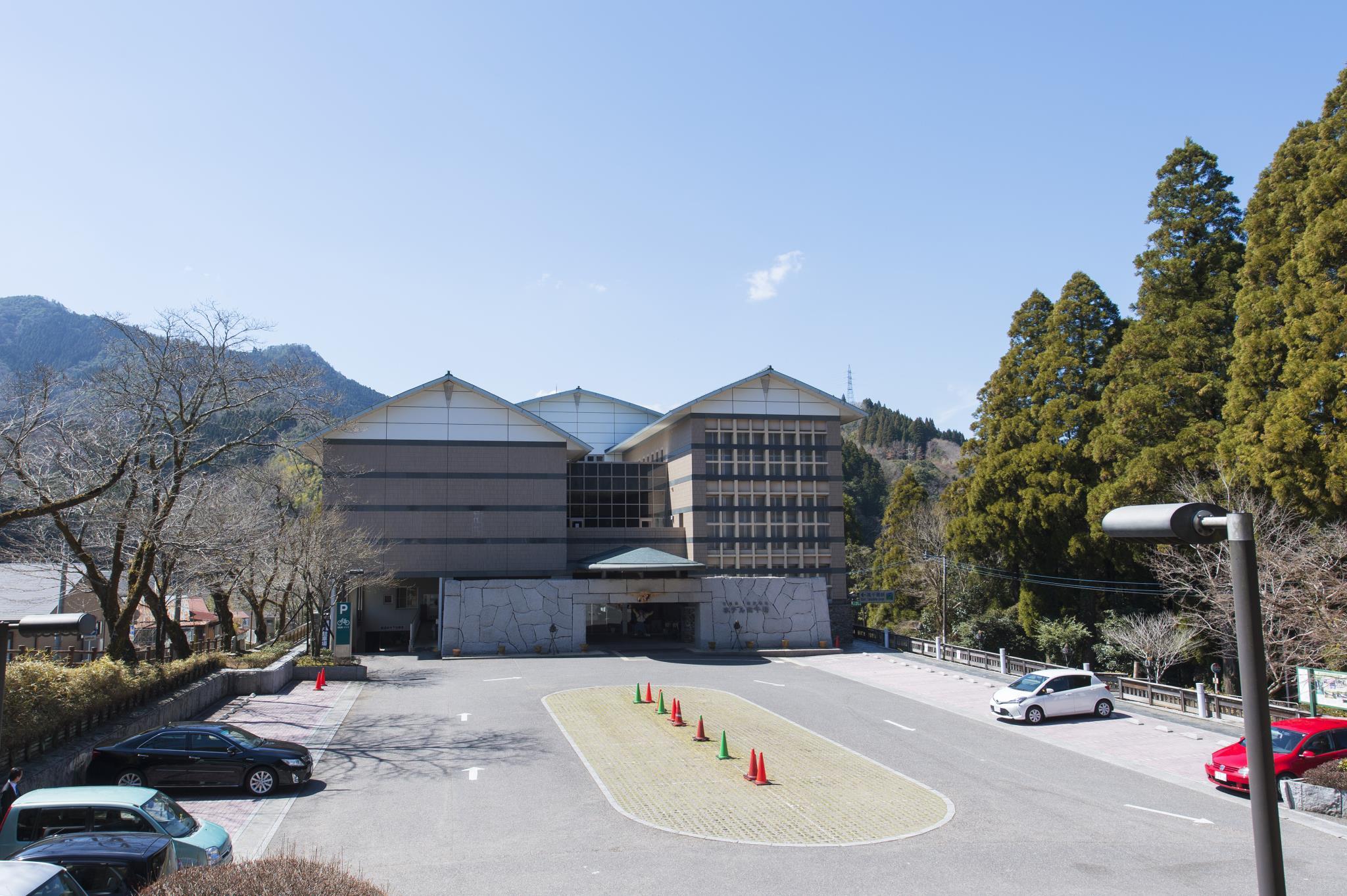 KOKUMIN SYUKUSYA HOTEL TAKACHIHO 20/23