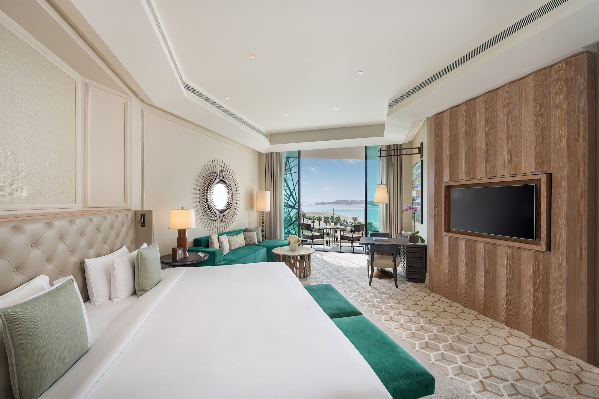 CLUB, DELUXE, KING BED, SEA VIEW