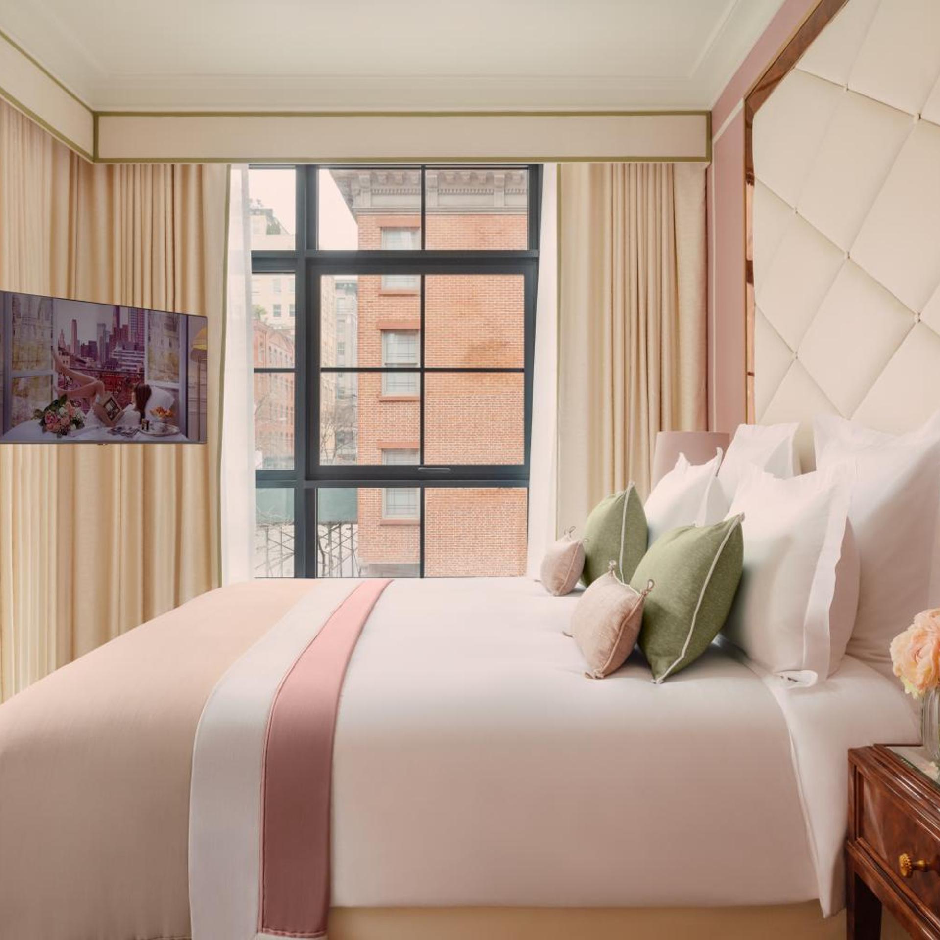 Tribeca, Suite, Corner