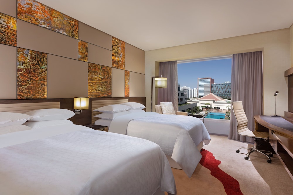 Sheraton Grand Bengaluru Whitefield Hotel and Convention Center 14/74