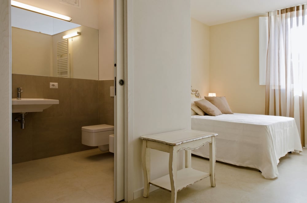Villa Del Sole 10/72