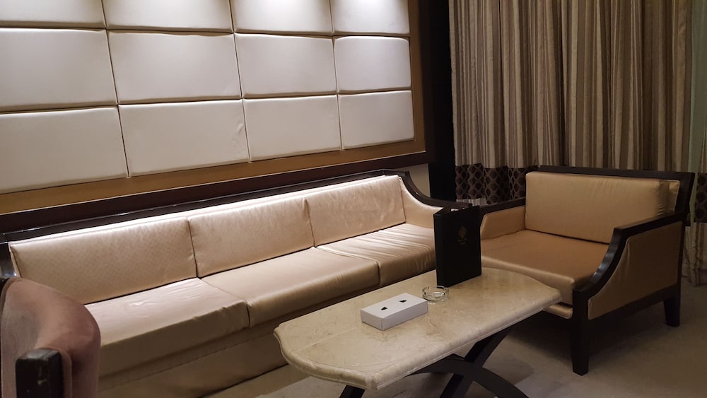 Prime Asia Hotel 32/50