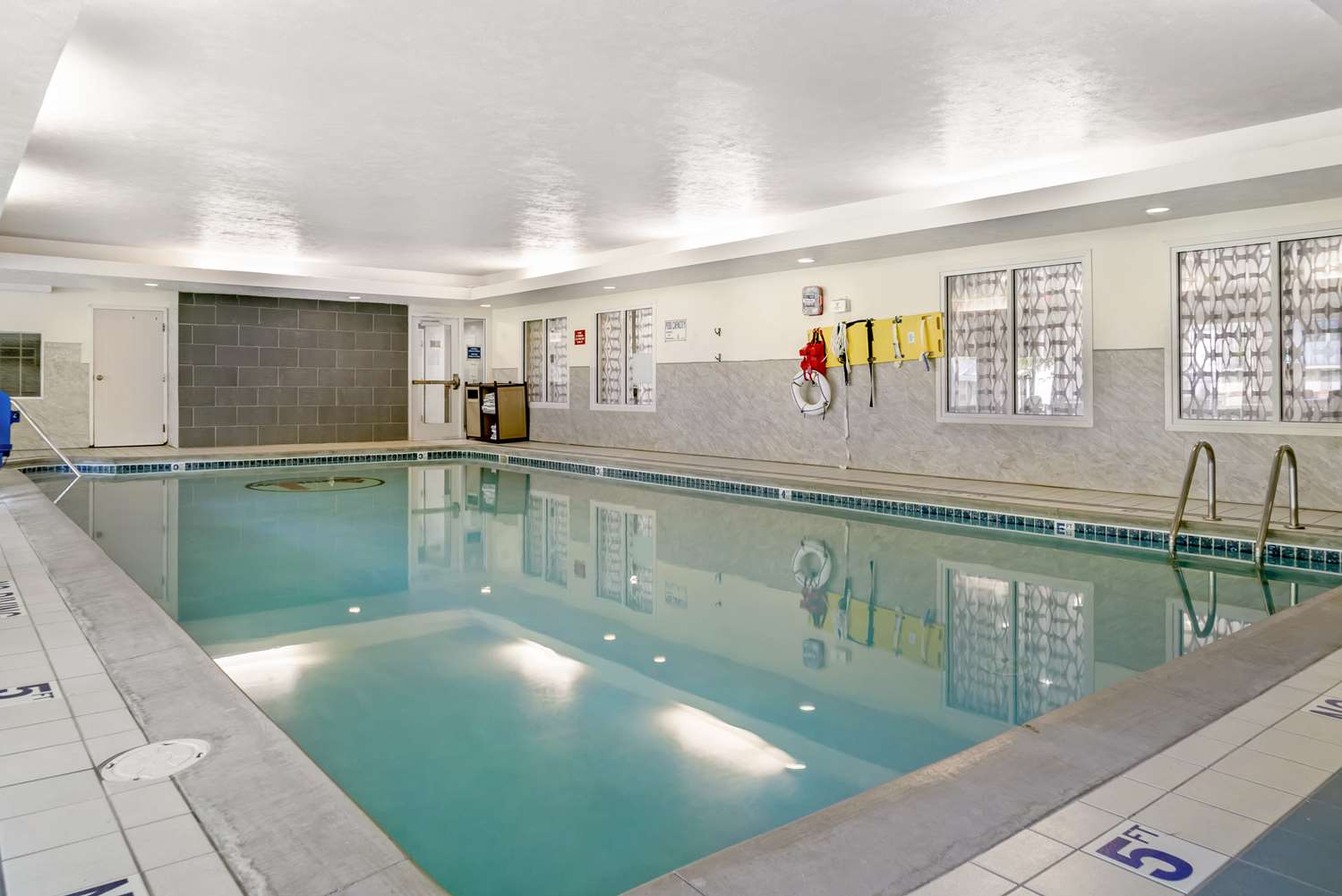 Best Western Beacon Inn 21/38