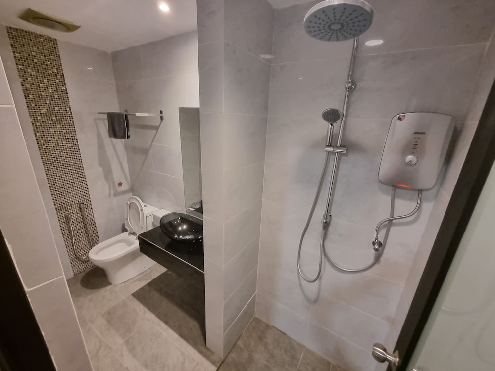 Miico Hotel Mount Austin 46/58