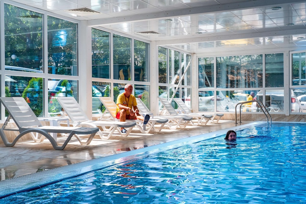 Prestige Deluxe Hotel Aquapark Club in GOLDEN SANDS
