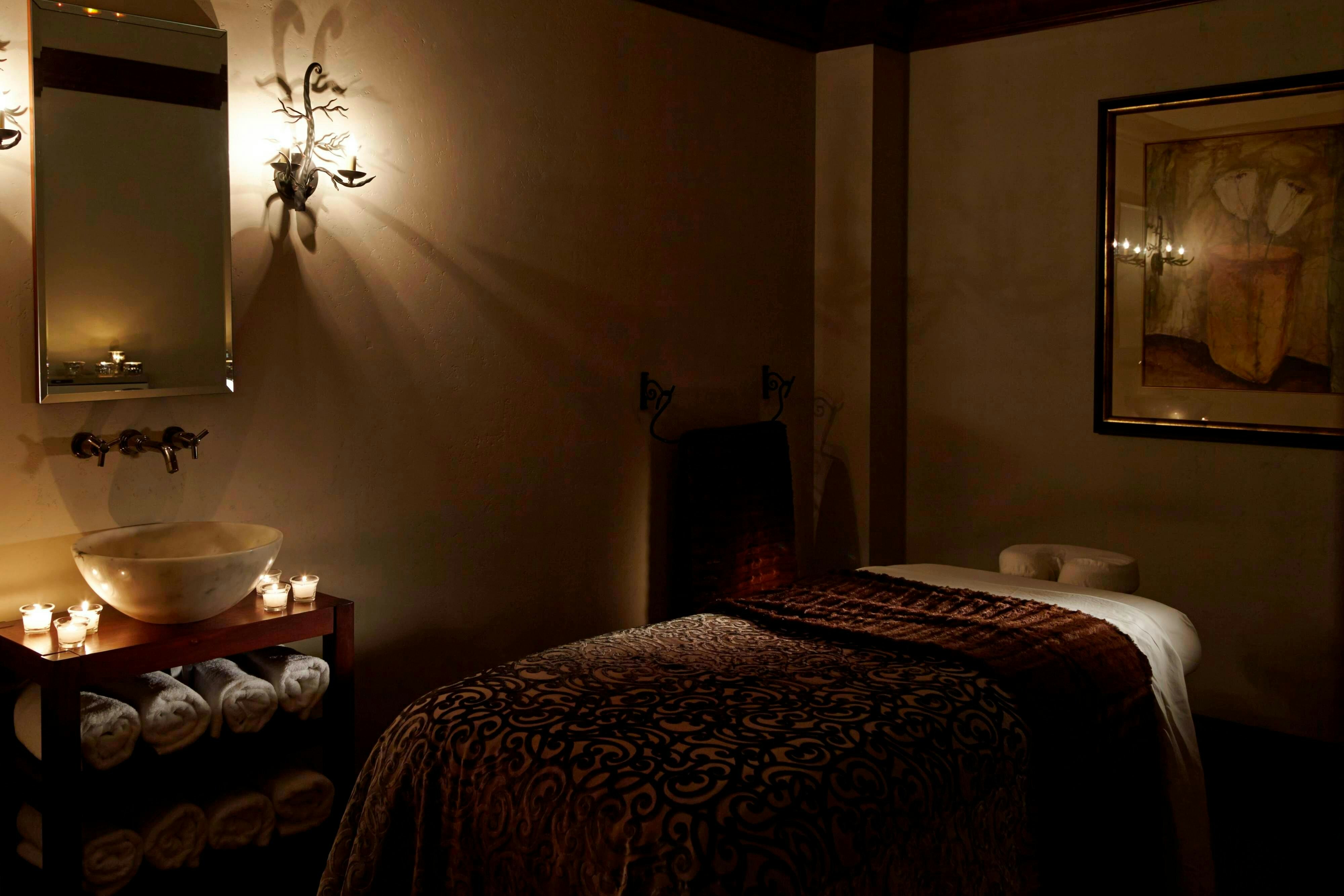 The Del Monte Lodge Renaissance Rochester Hotel Spa 4/34