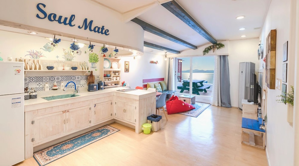 Soulmate Pension 9/59