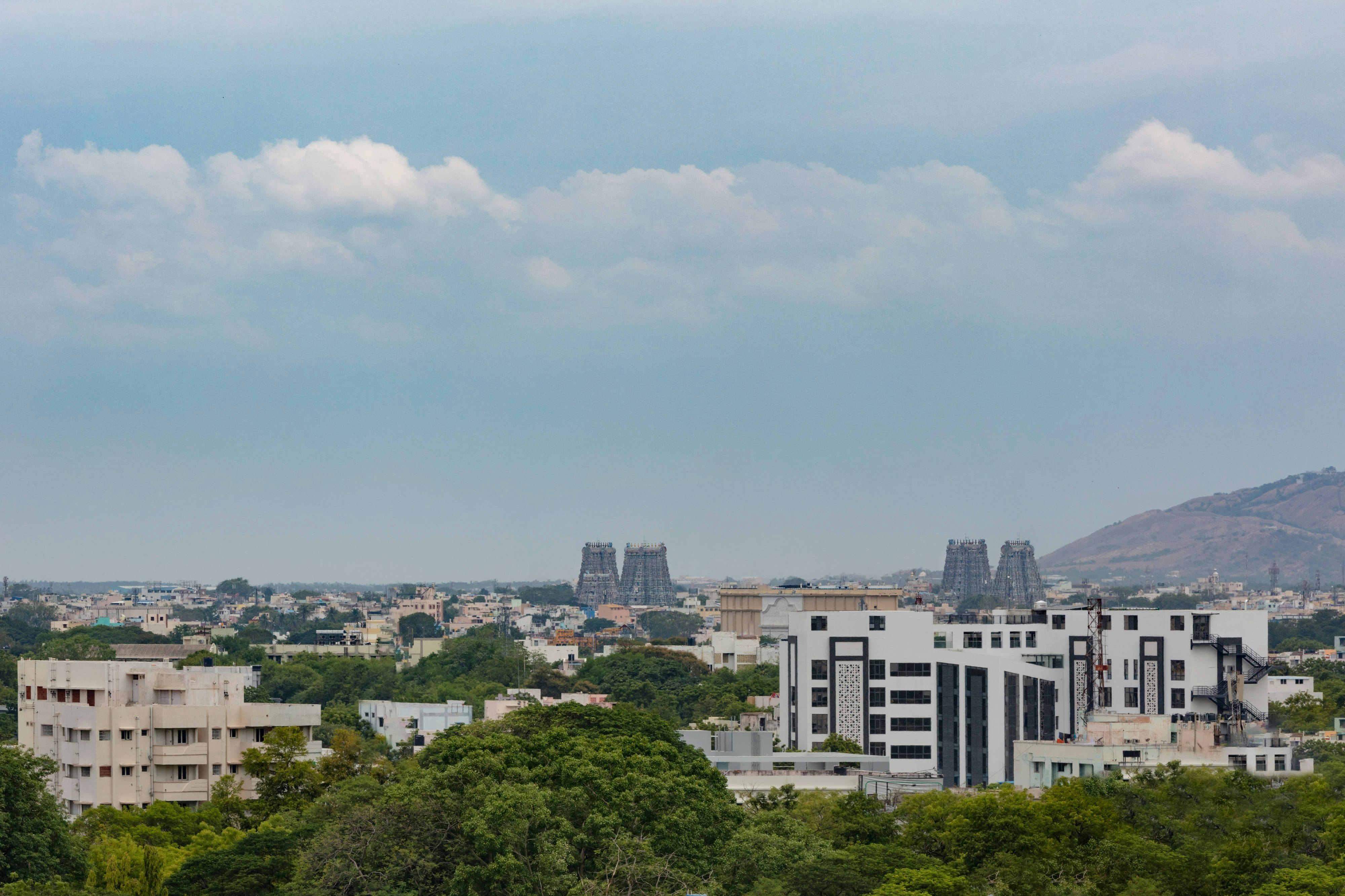 جناح جونيور، Courtyard By Marriott Madurai 2/2