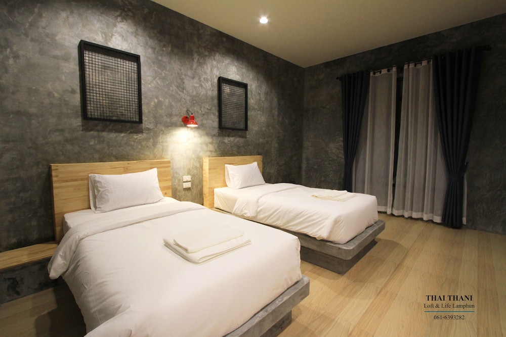 غرفة قياسية بسريرين منفصلين، THAI THANI LOFT & LIFE LAMPHUN 2/3
