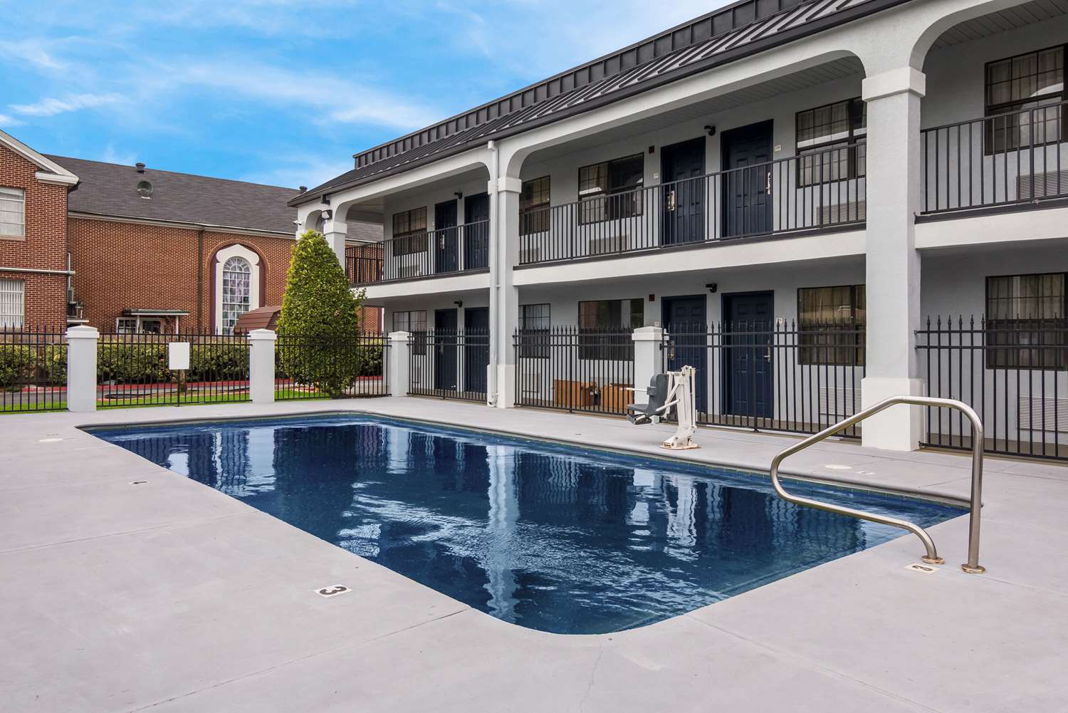 Quality Inn near Casinos and Convention Center 2/34