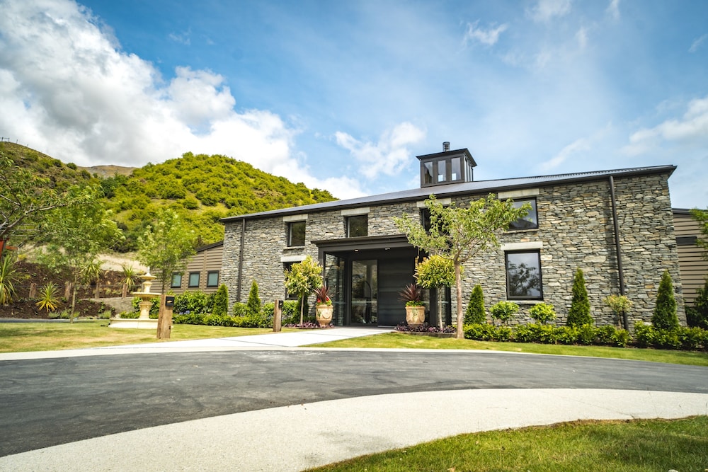 Gibbston Valley Lodge & Spa 33/50