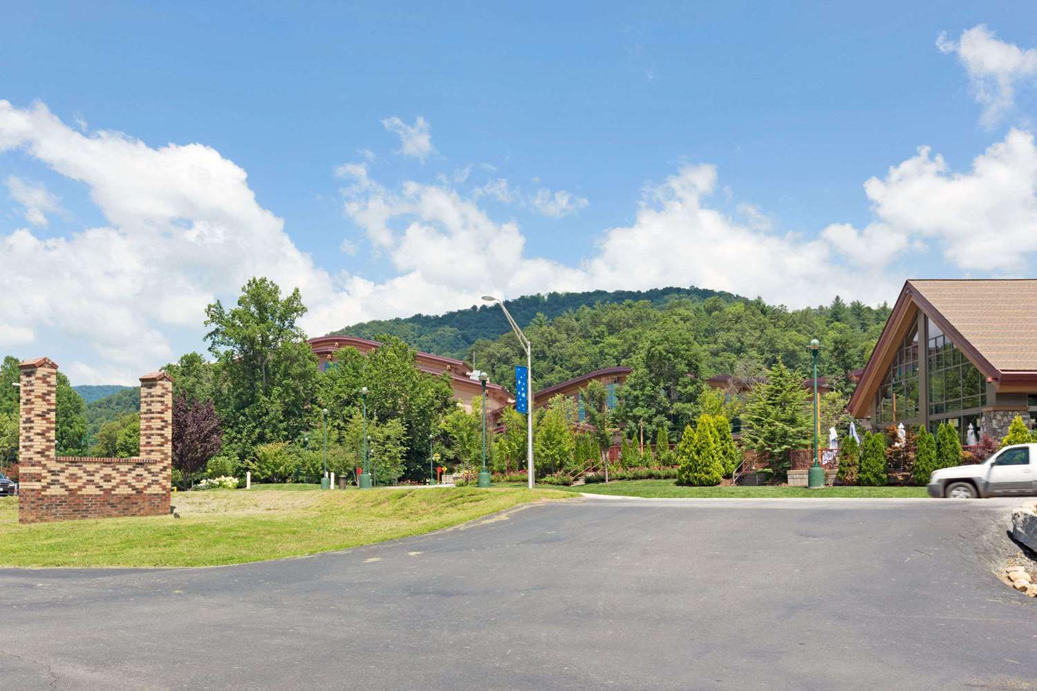Days Inn by Wyndham Cherokee Near Casino 16/20