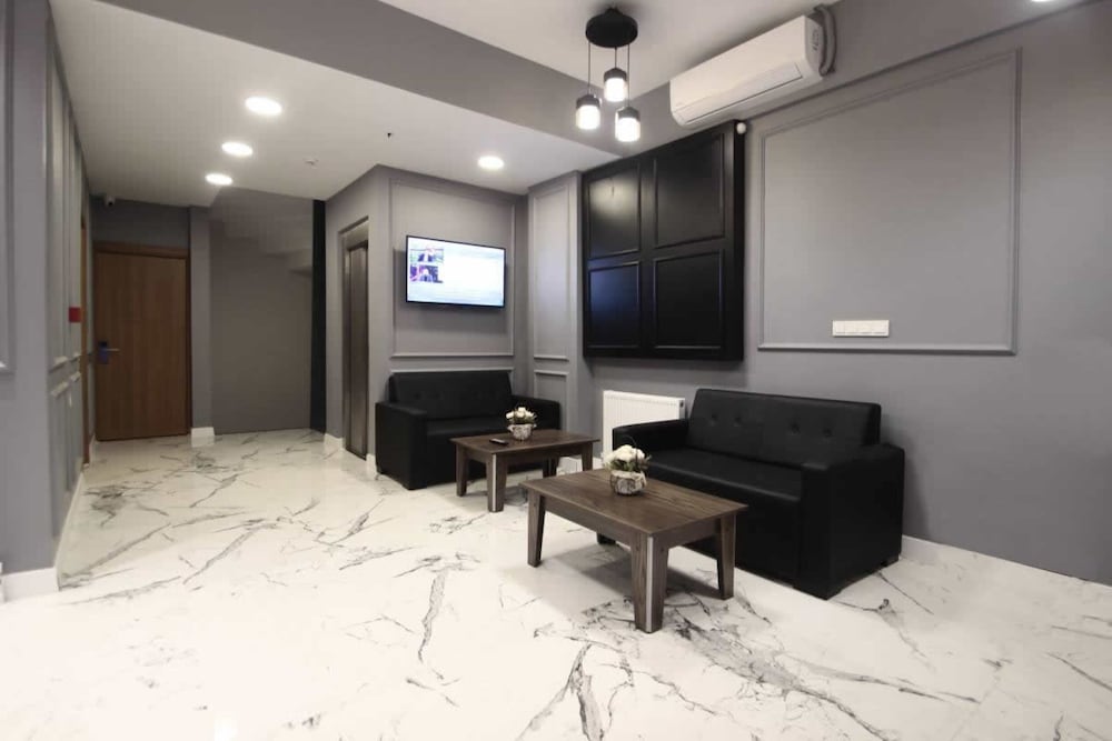 Hira Hotel 47/57