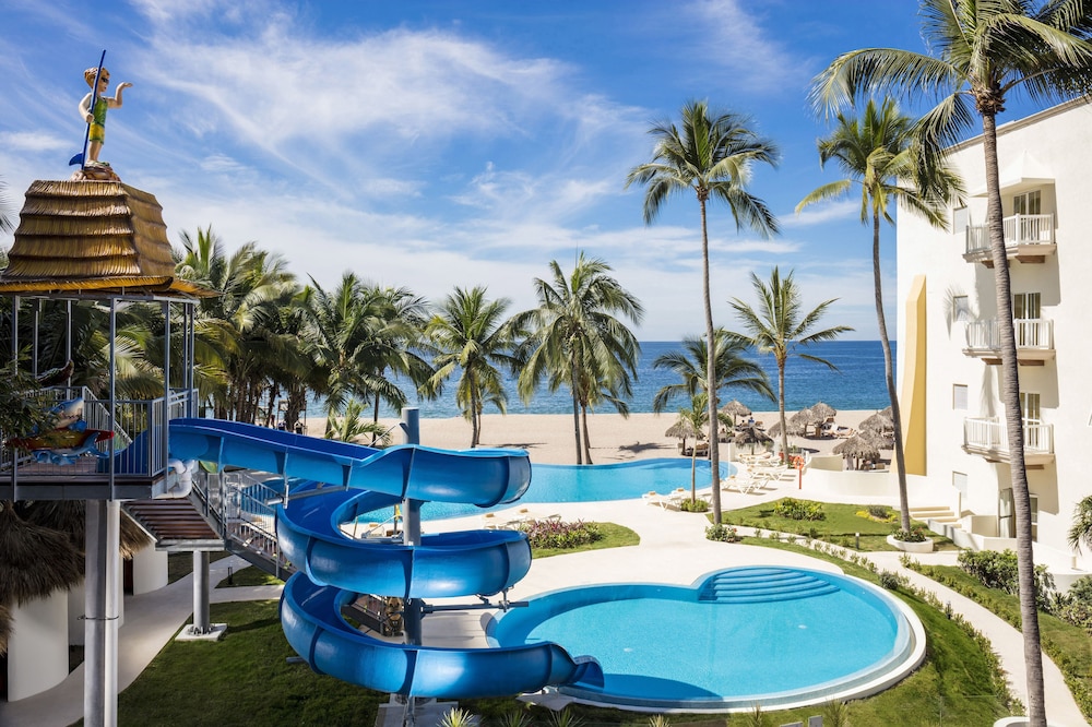 Krystal Vallarta 66/69