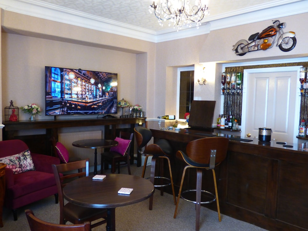 The Southcliff 23/34