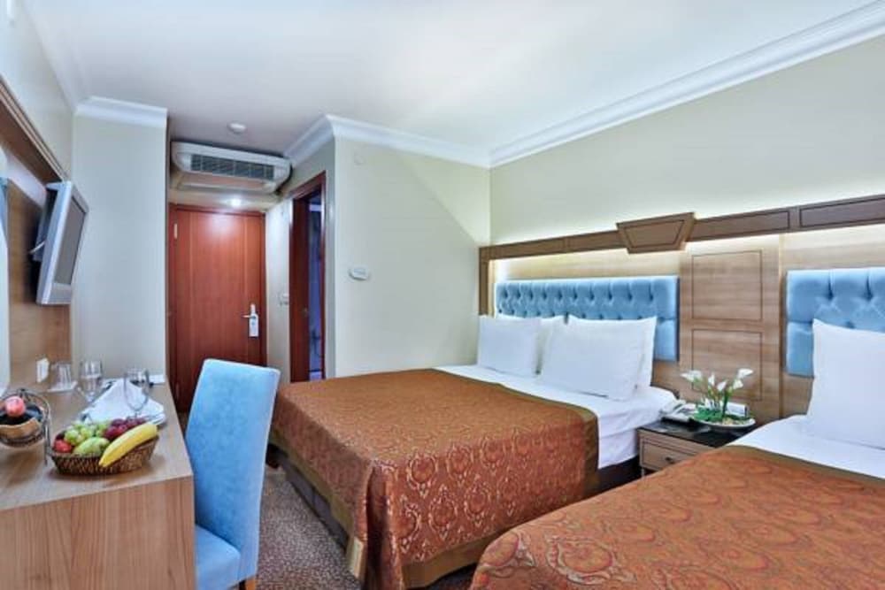 Family, Double Bed