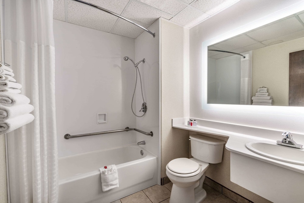 Hotel 505 42/49