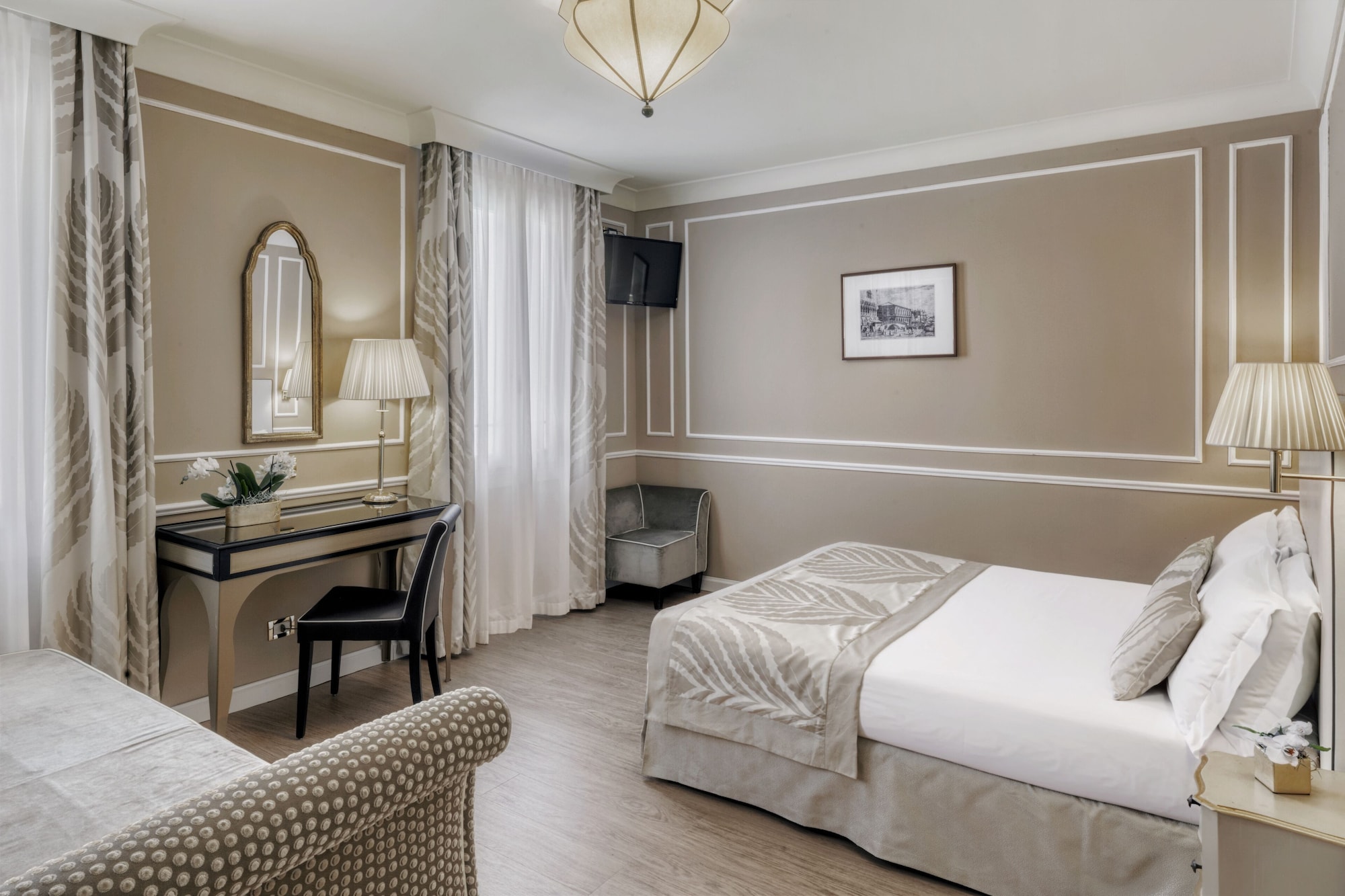 ROOM, TRIPLE