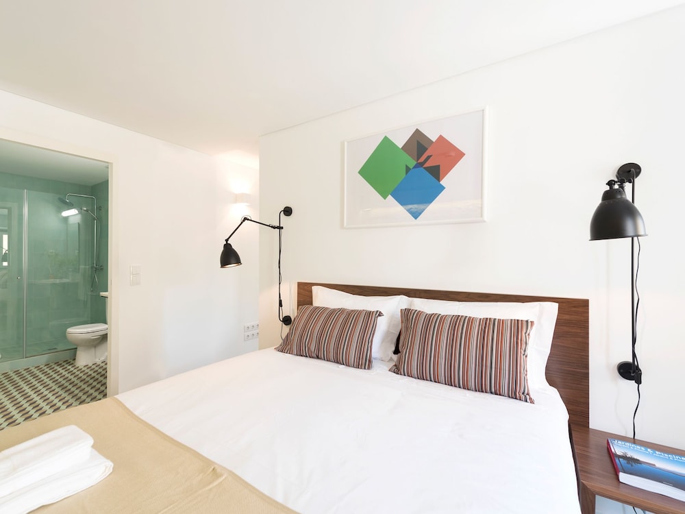Arco Apartments 11/50