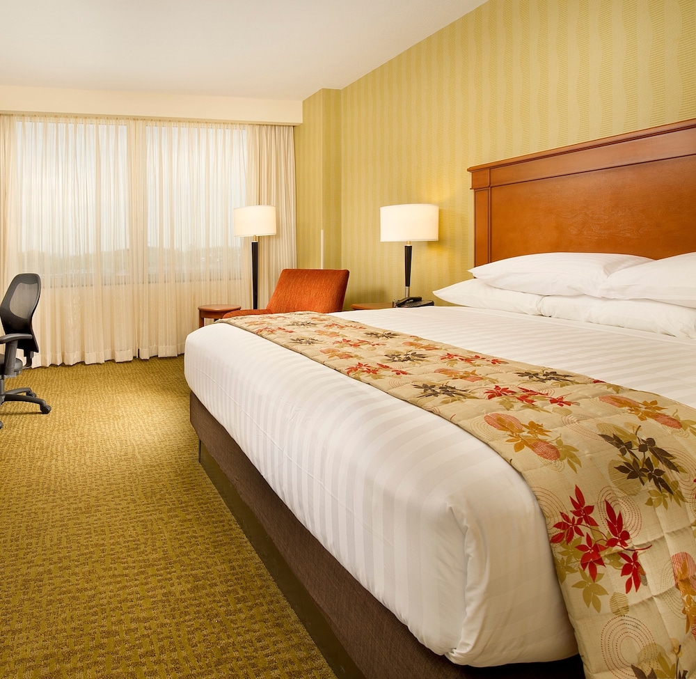 Drury Plaza Hotel Nashville Franklin 5/50