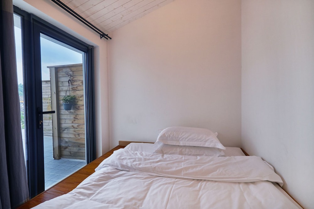 Yueshang Yunshe Boutique Hotel 41/71