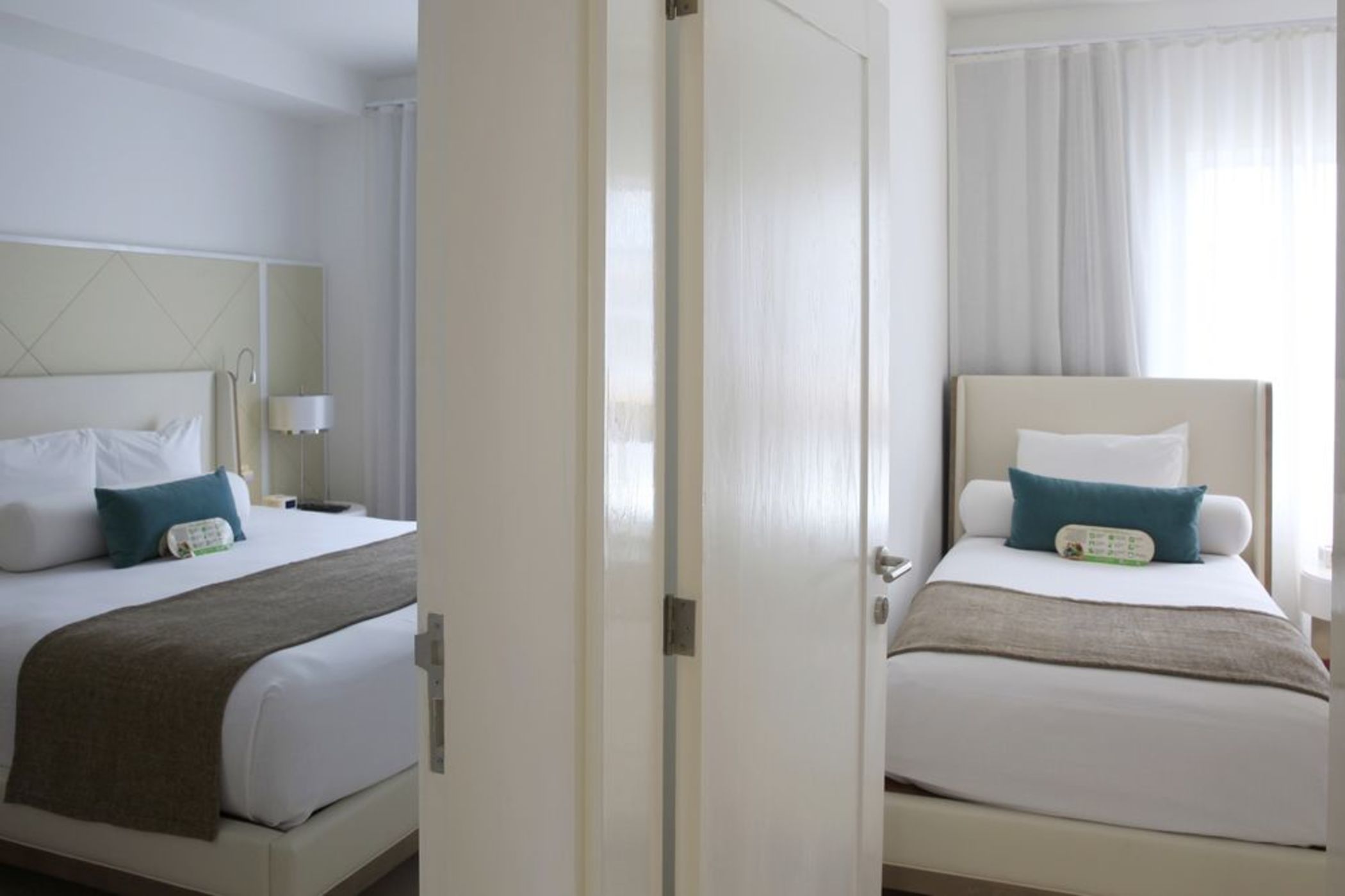 2 Bedrooms, Suite, Ocean Front