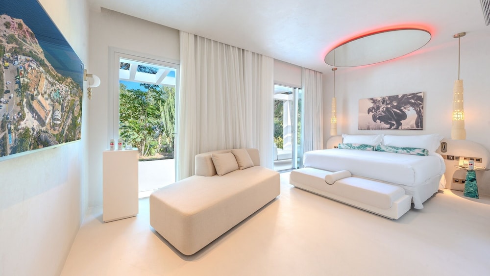 Destino Five Ibiza -5-Star Grand Luxe Resort 9/47