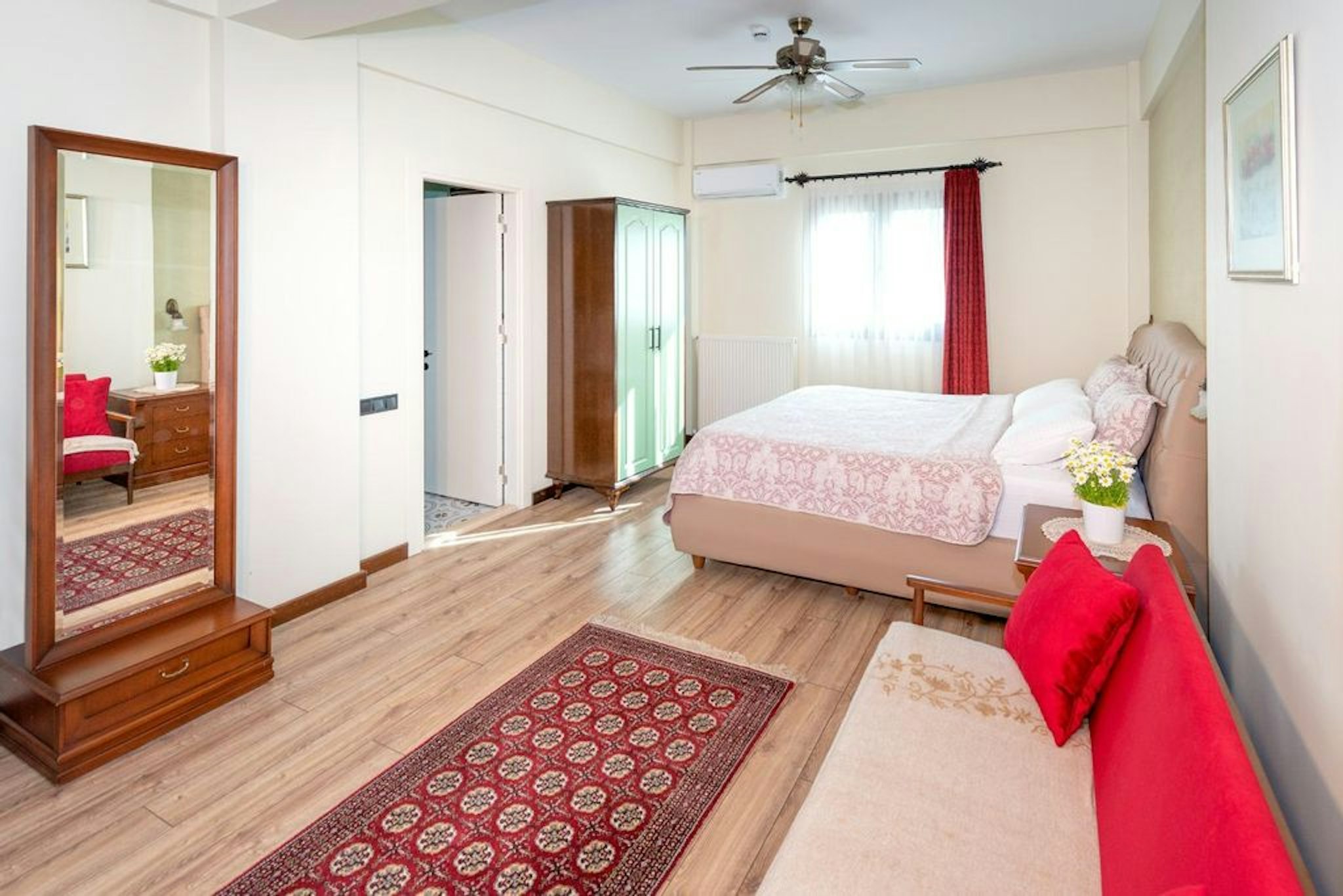 Urla Kostem Muze Otel 13/40