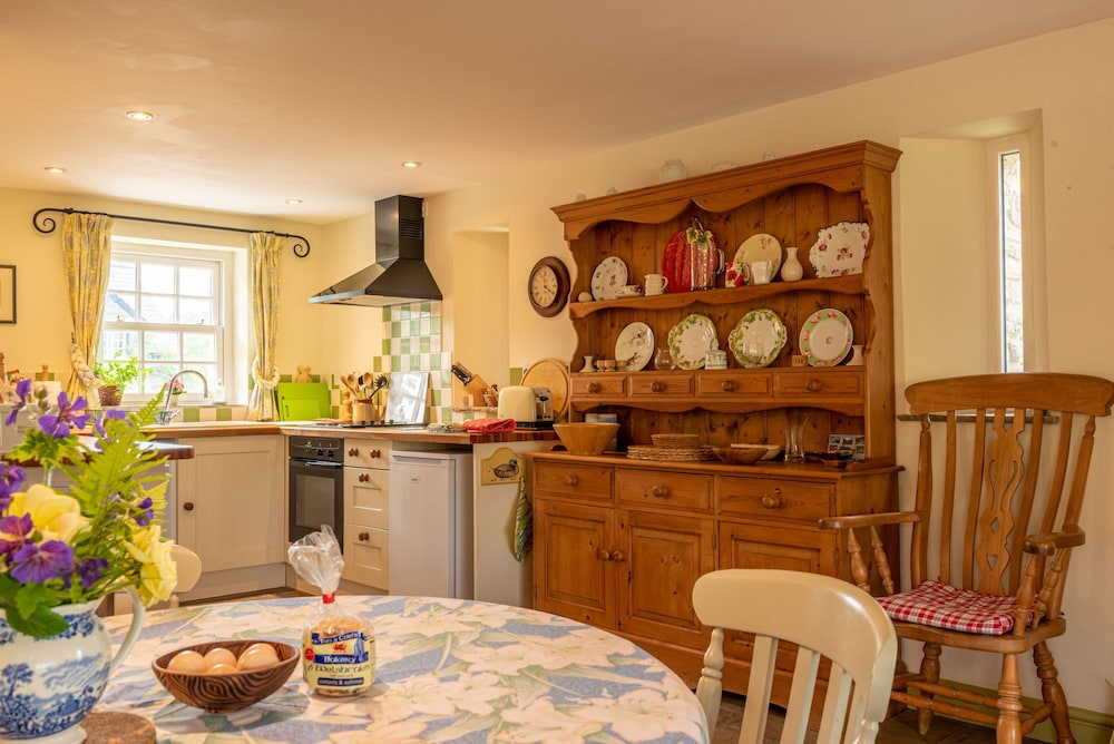 Alltybrain Farm Cottages 32/50