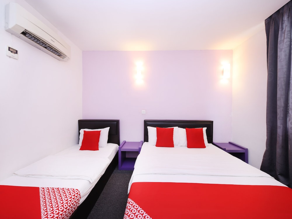 OYO 442 Marvelton Hotel 17/41
