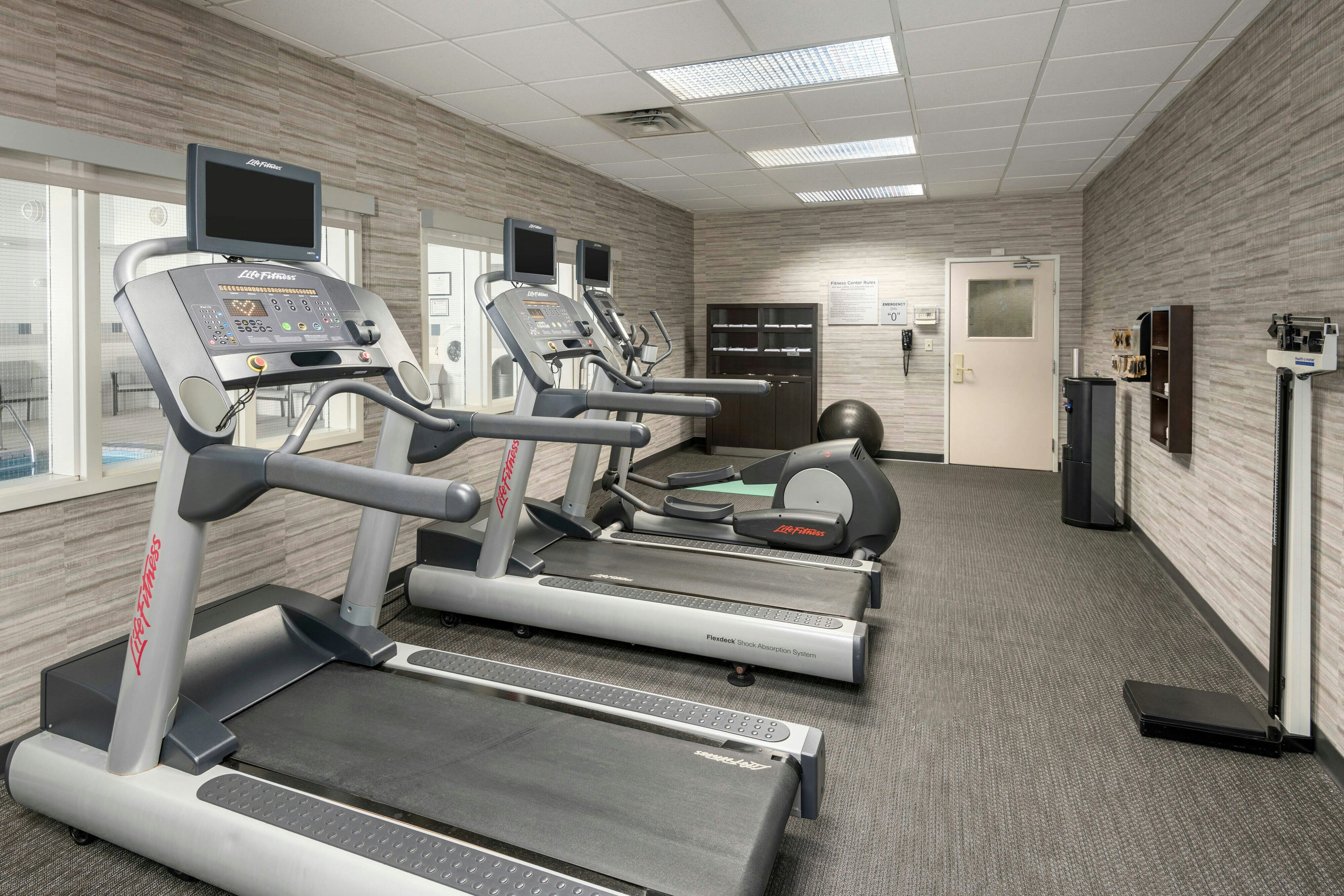 Courtyard by Marriott West Orange 23/52
