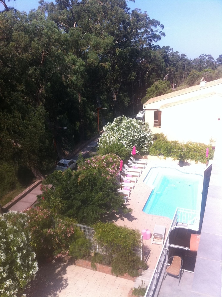 Hotel Le Lonca 35/46