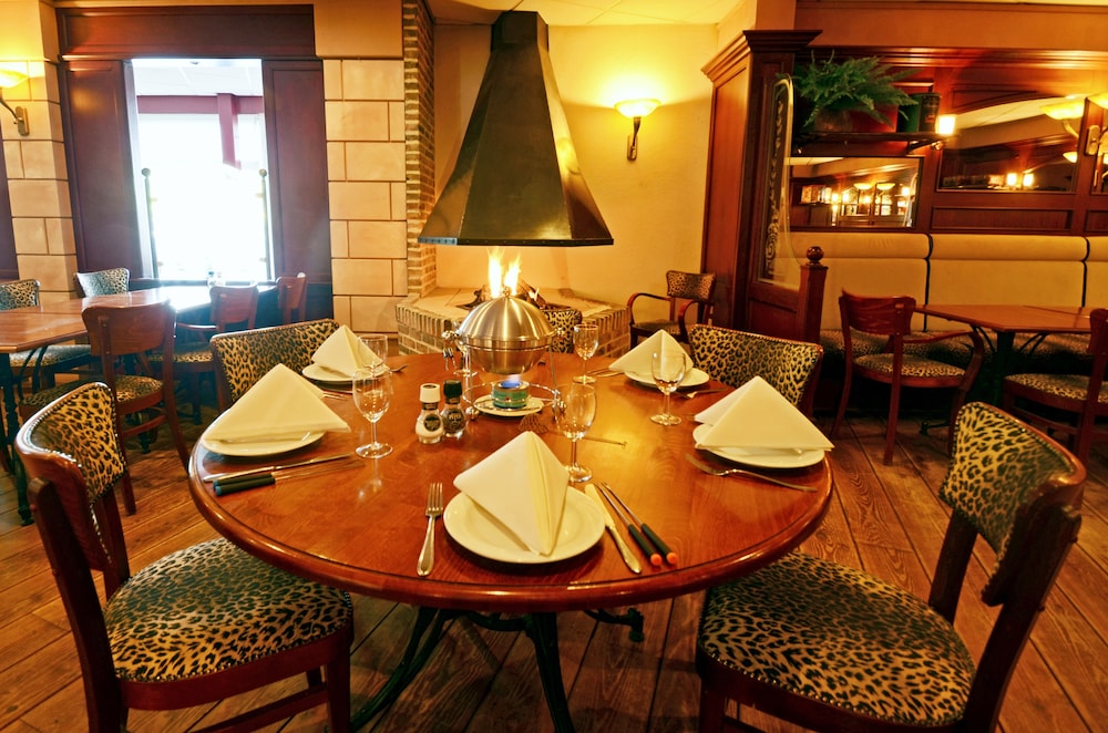 Fletcher Hotel - Restaurant De Zeegser Duinen 58/75