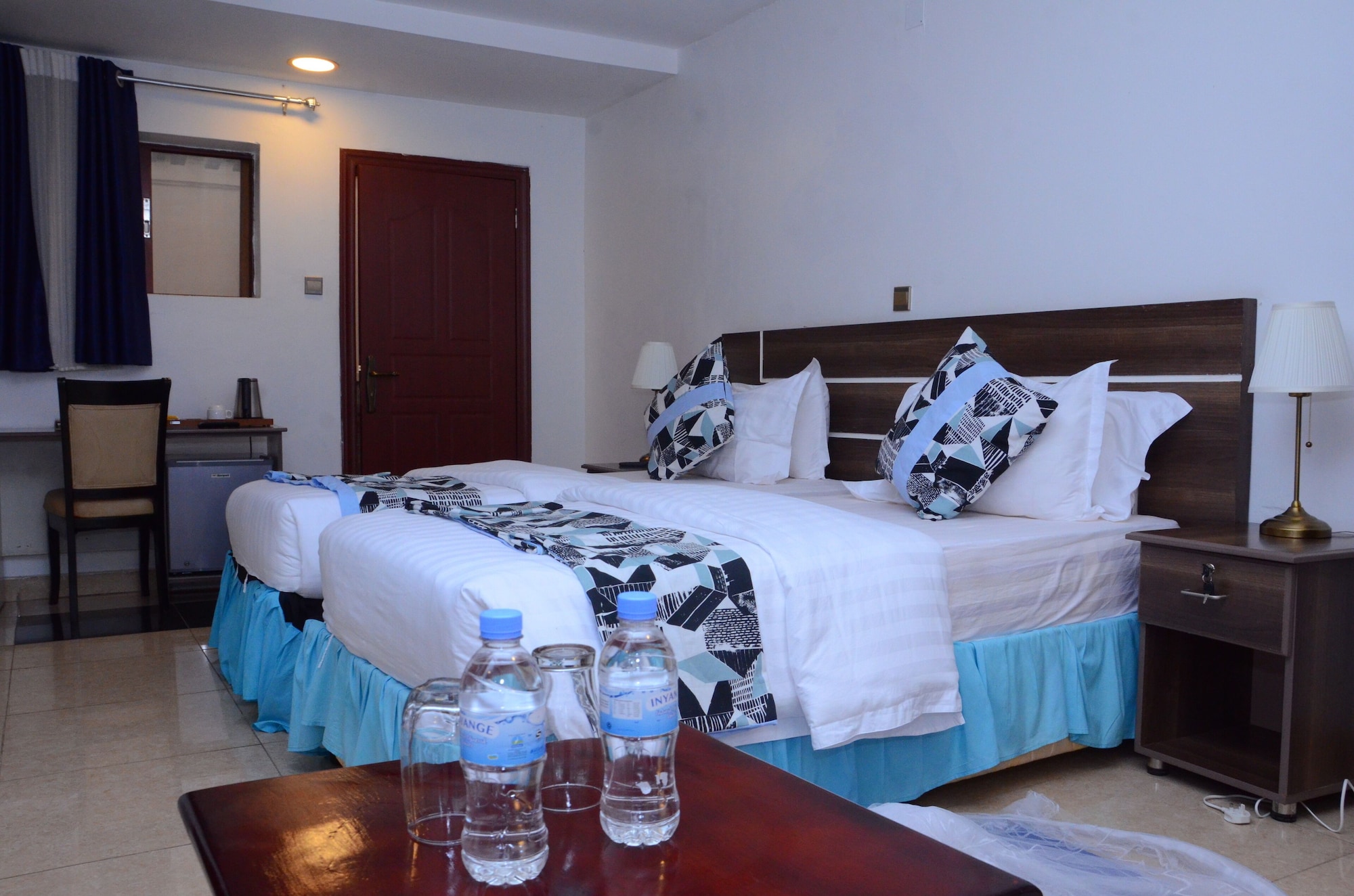 STANDARD, DOUBLE BED