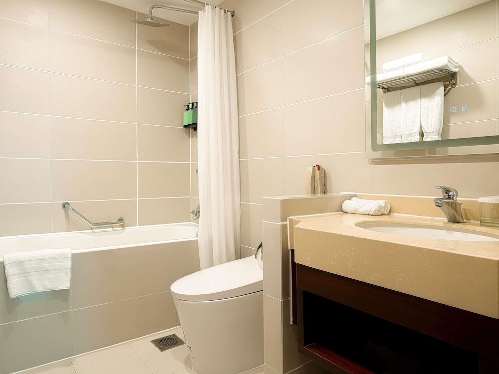 Novotel Shanghai Atlantis 68/68
