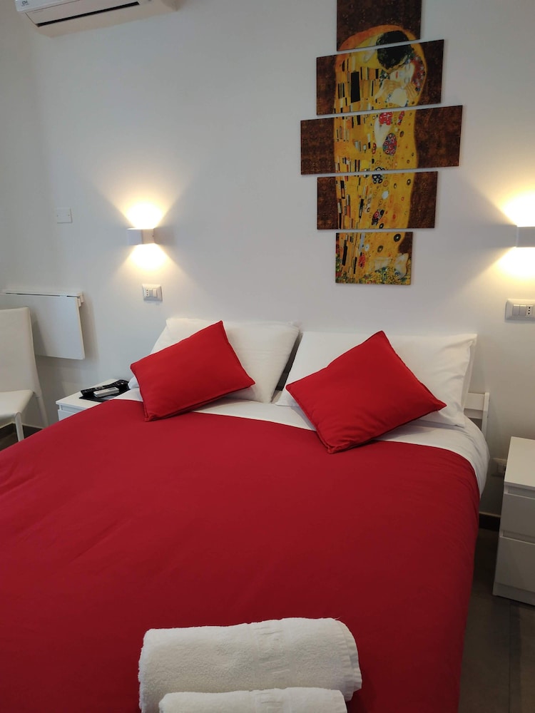 Palazzo Verdi B&B 17/45