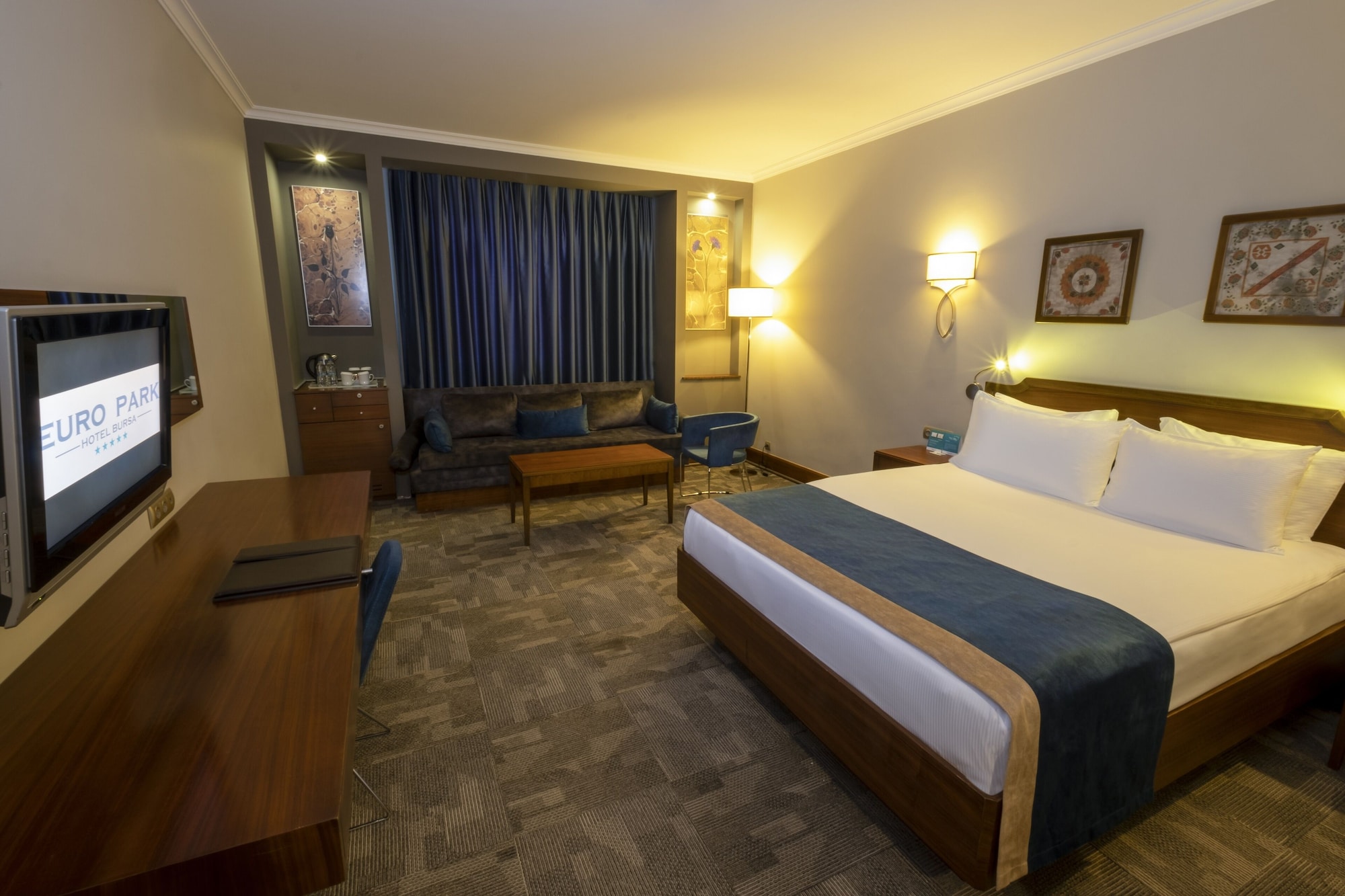 Executive Room
