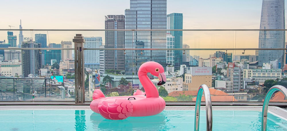 Winsuites Saigon 28/50